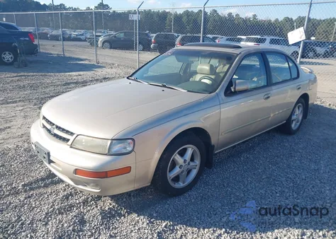 1997 Nissan Maxima Gle/Gxe/Se from USA, damaged, VIN JN1CA21D2VT856318